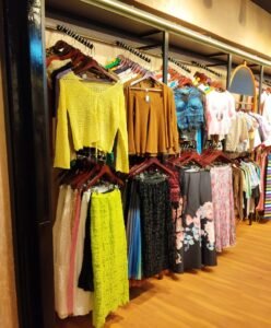 ladieswear.jpg